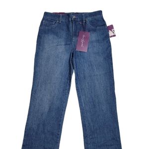 Gloria Vanderbilt Amanda Jeans Size 6P Classic Fit Tapered Tummy Slimmer